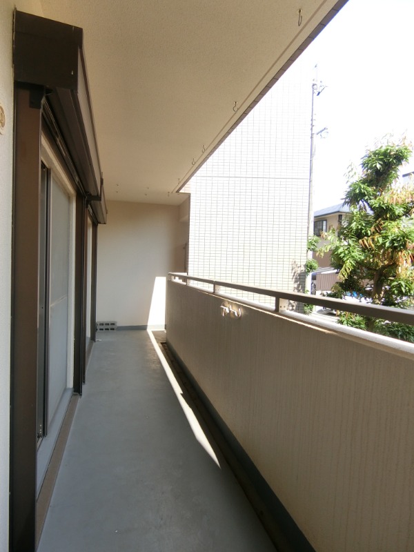 20/30 バルコニー