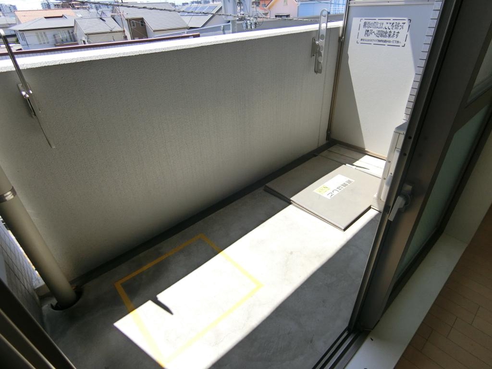 20/30 バルコニー