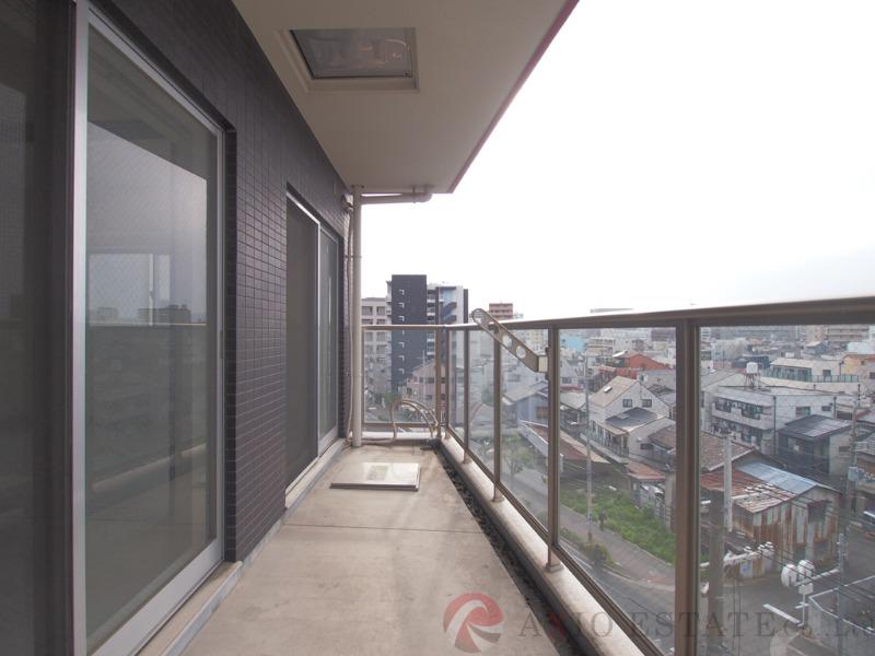 23/30 バルコニー