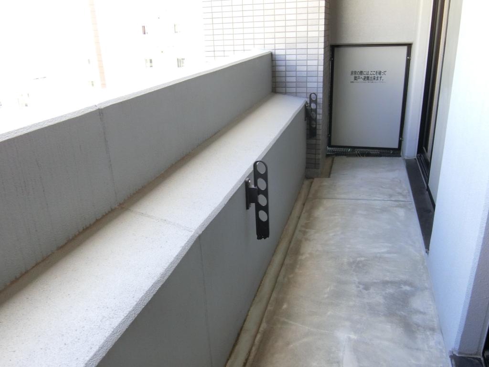 18/30 バルコニー