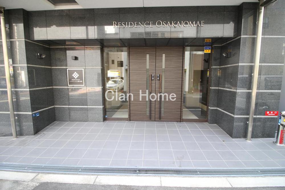 29/30 エントランス