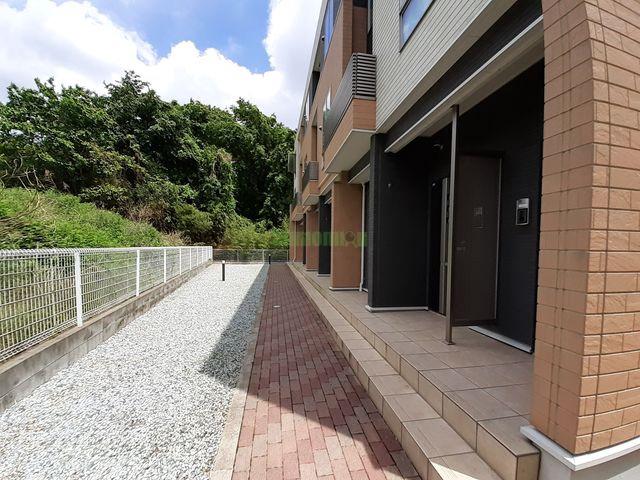 3/10 エントランス