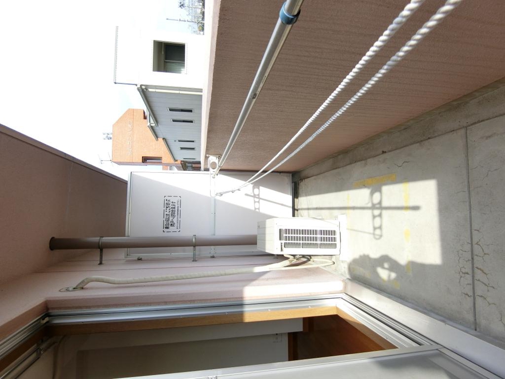 17/30 バルコニー