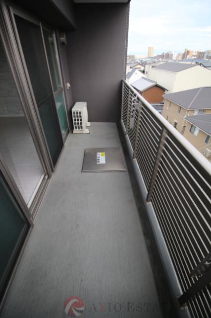 23/30 バルコニー