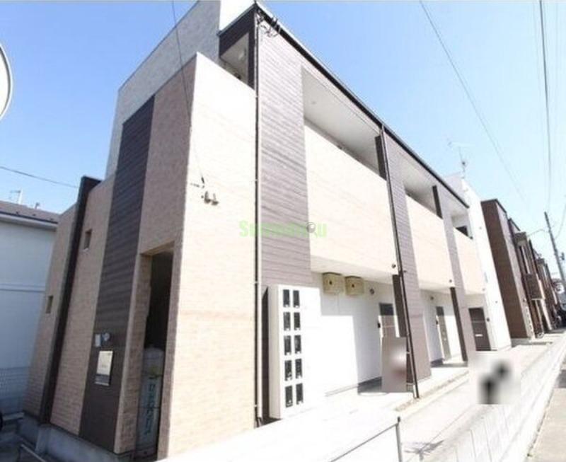 13/19 エントランス