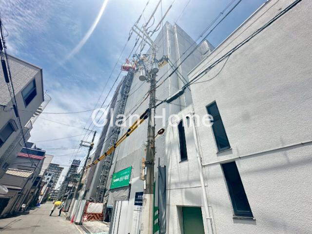 30/30 エントランス