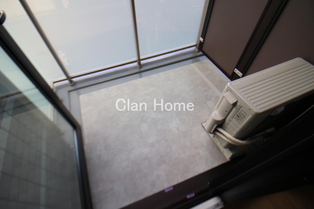 25/30 バルコニー