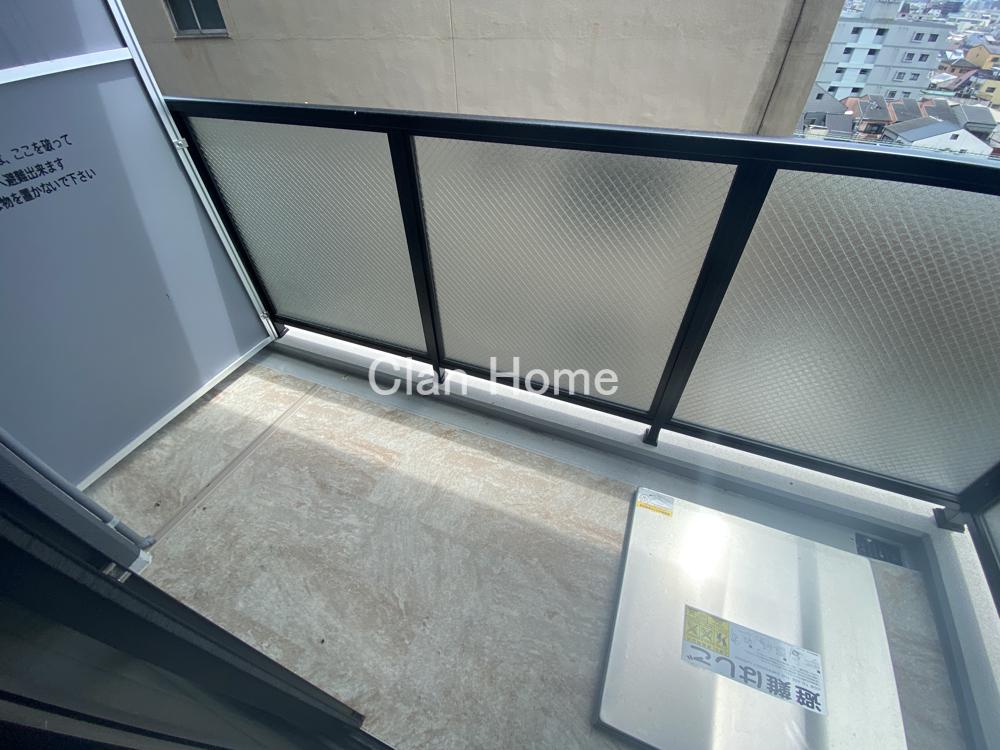 21/30 バルコニー
