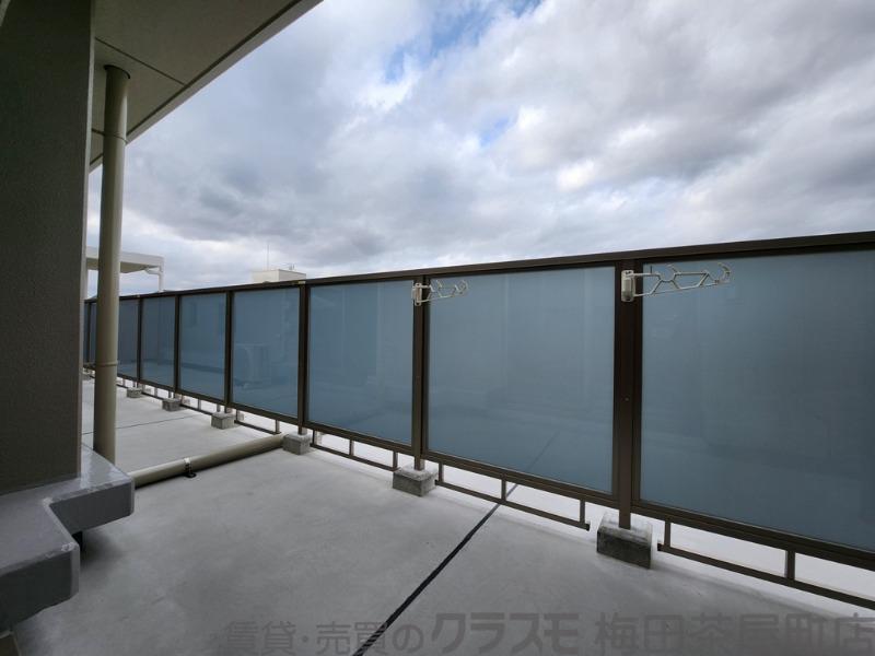 21/30 バルコニー