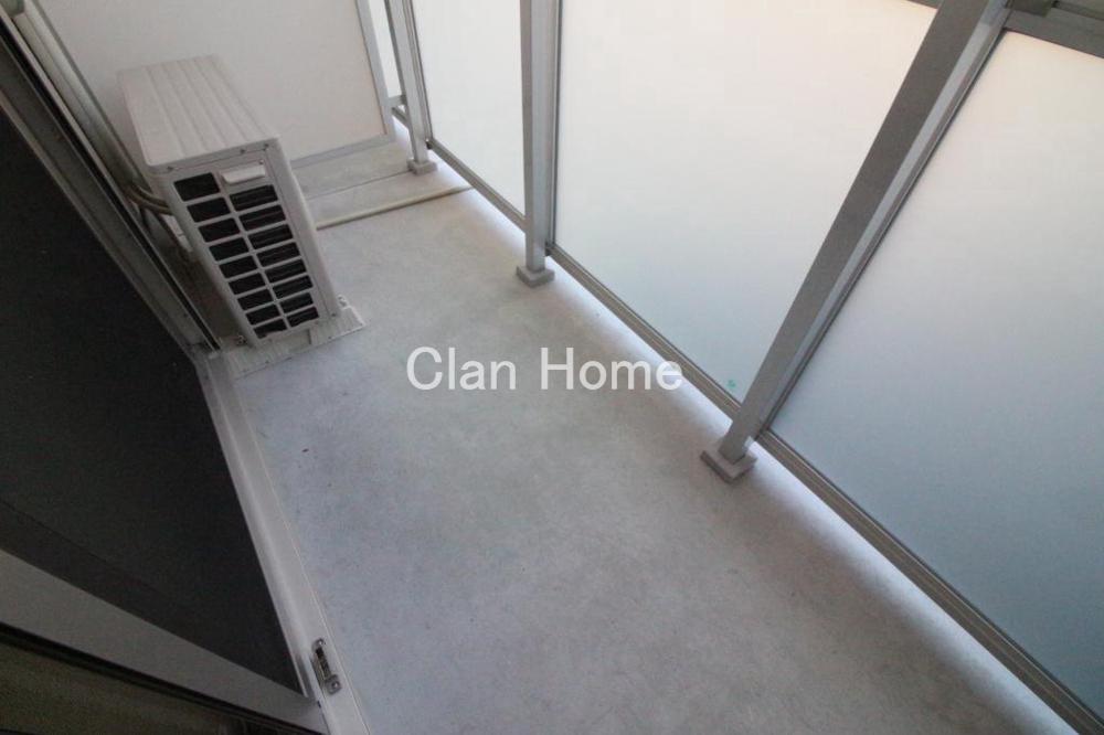 20/30 バルコニー