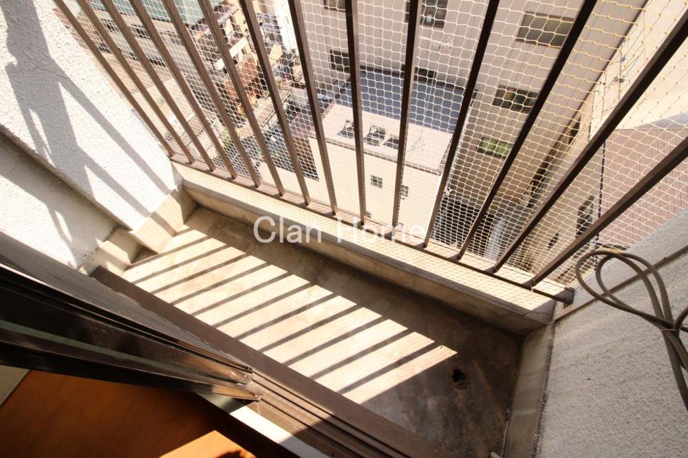 23/30 バルコニー