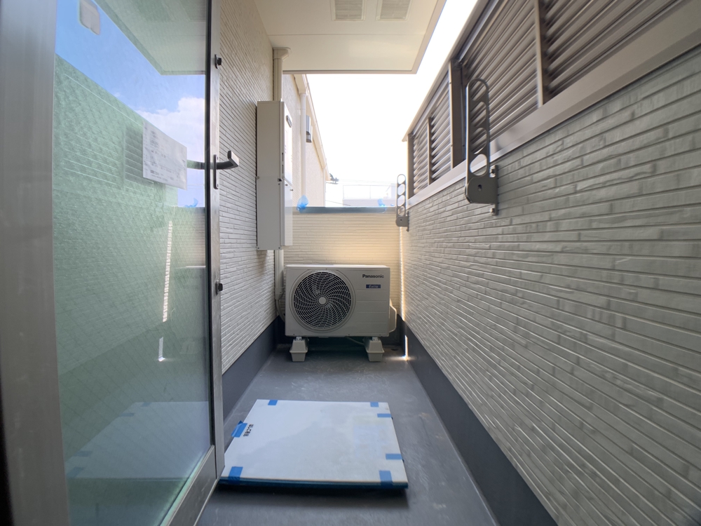 19/30 バルコニー