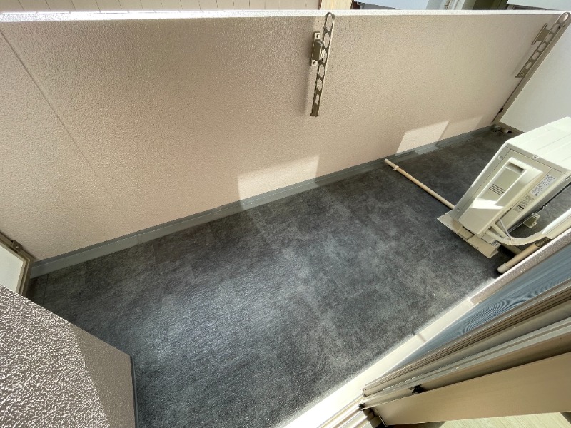 14/27 バルコニー