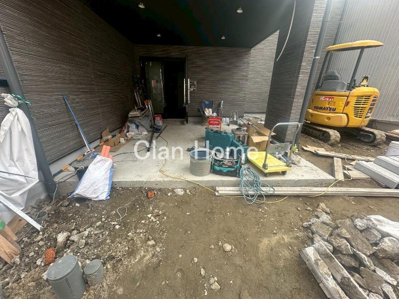 25/30 エントランス