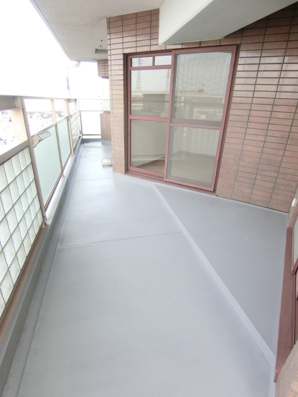 18/30 バルコニー