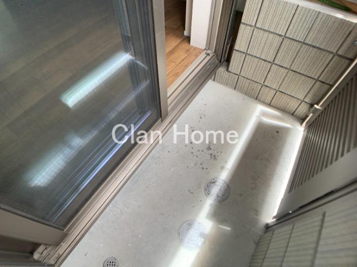 20/30 バルコニー