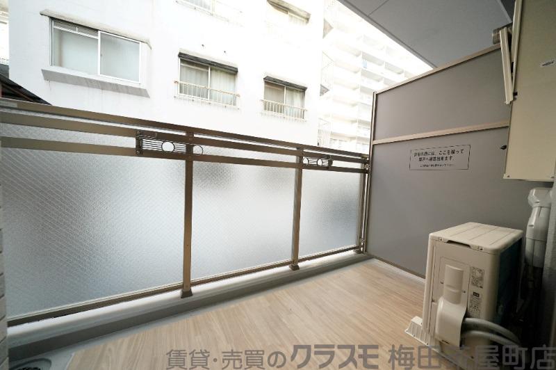 21/30 バルコニー