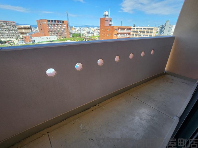 22/30 バルコニー