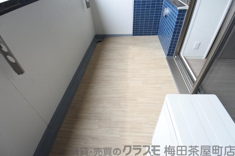 25/30 バルコニー