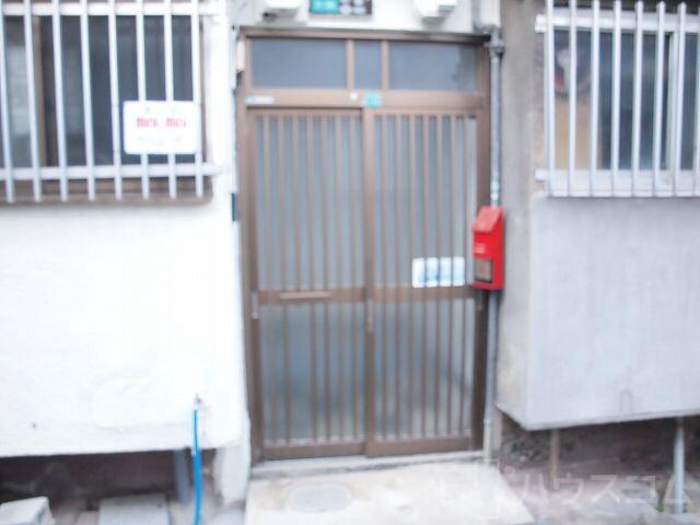 3/7 エントランス