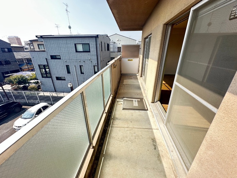 21/30 バルコニー