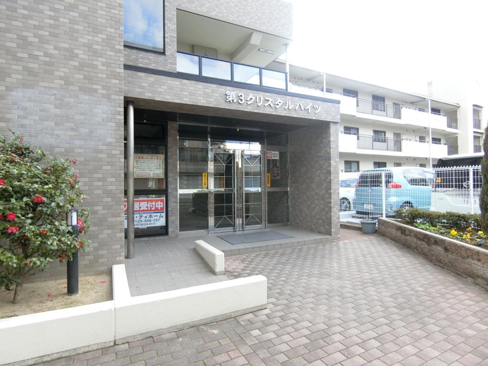 3/8 エントランス