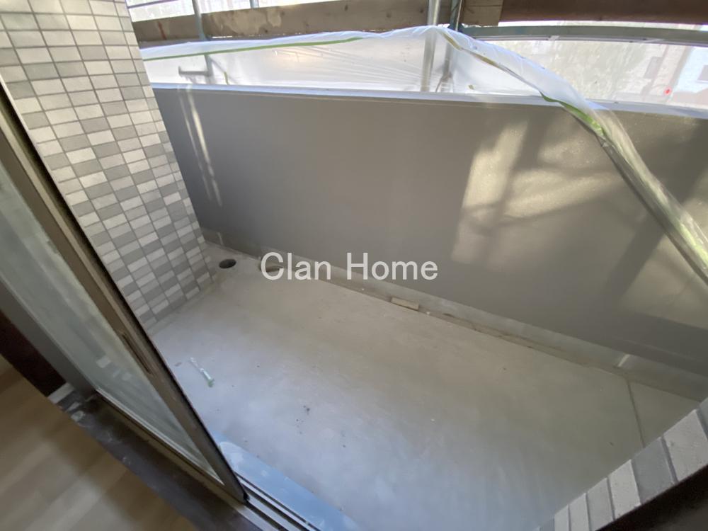 18/30 バルコニー