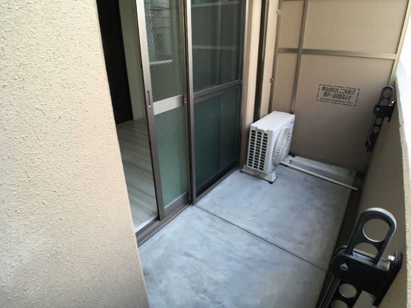 21/30 バルコニー