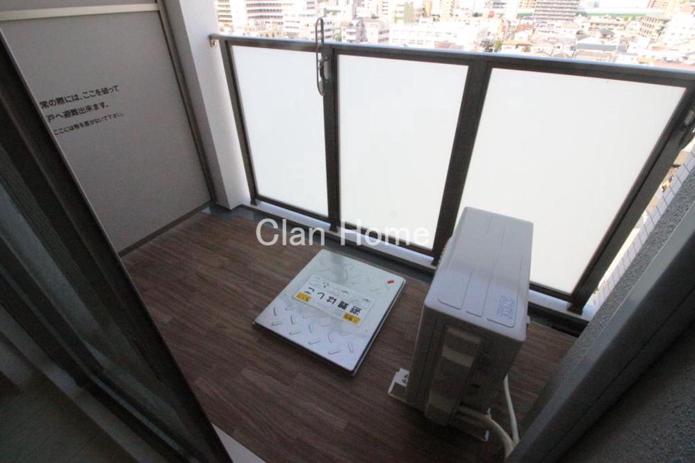 19/30 バルコニー