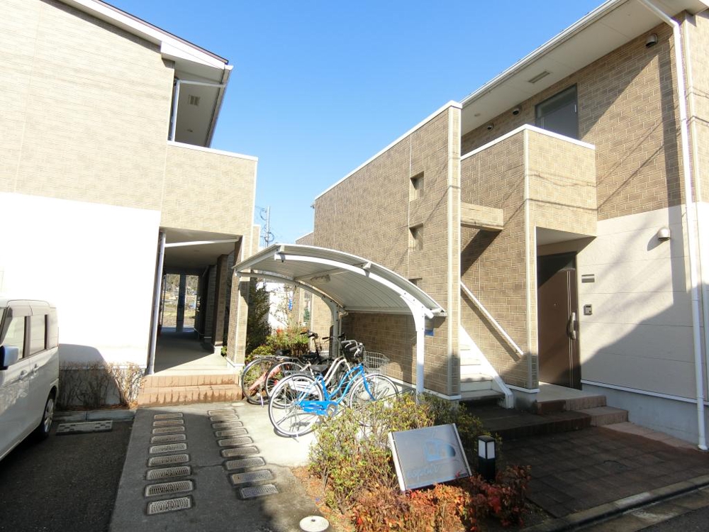 29/30 エントランス