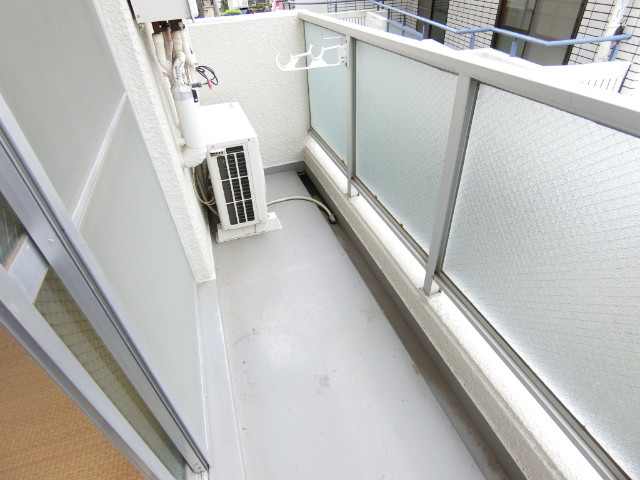 20/30 バルコニー