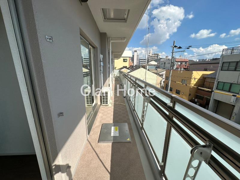 18/27 バルコニー