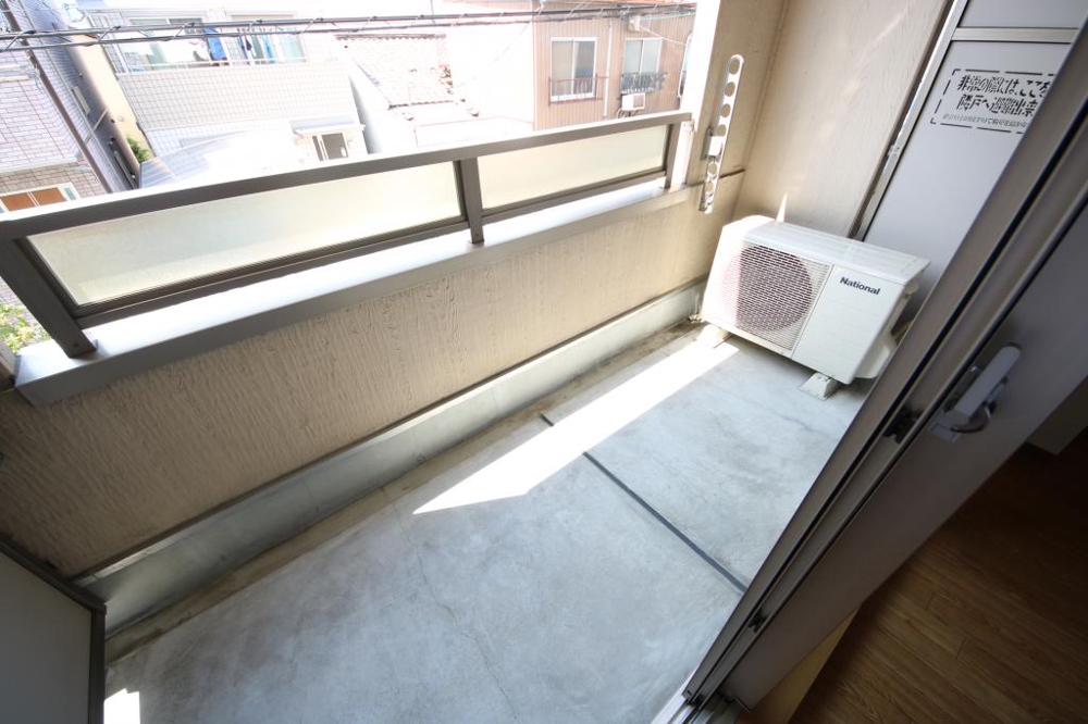 18/30 バルコニー