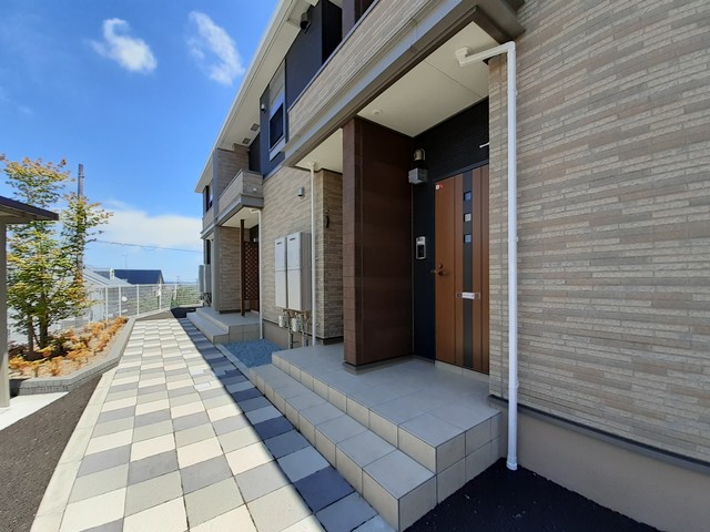 13/20 エントランス