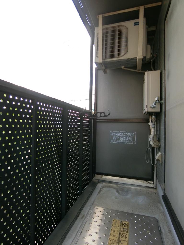 19/30 バルコニー