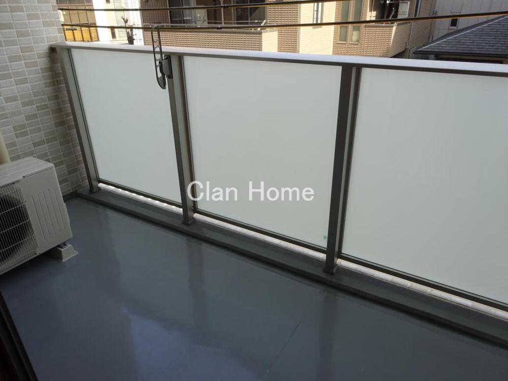 21/30 バルコニー