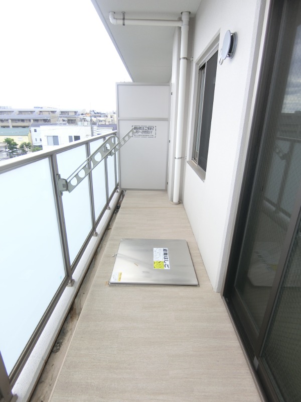 20/30 バルコニー