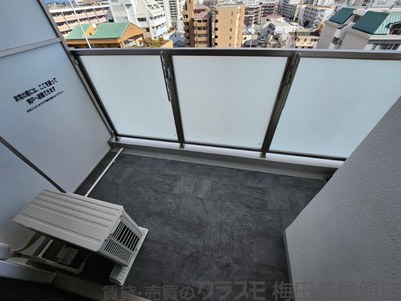 21/30 バルコニー