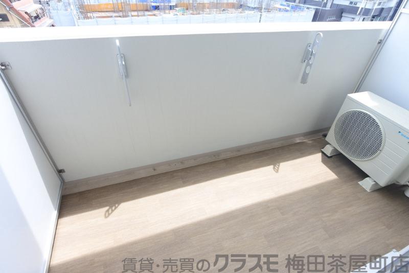 21/30 バルコニー
