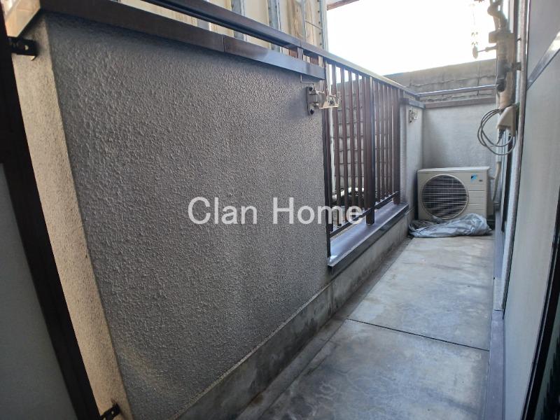 23/30 バルコニー