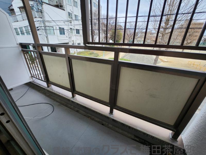 21/30 バルコニー