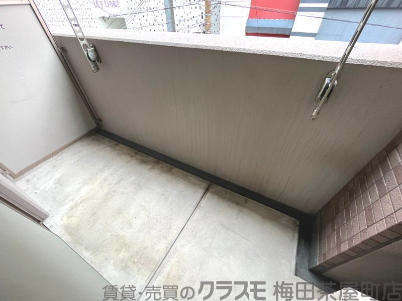 21/30 バルコニー