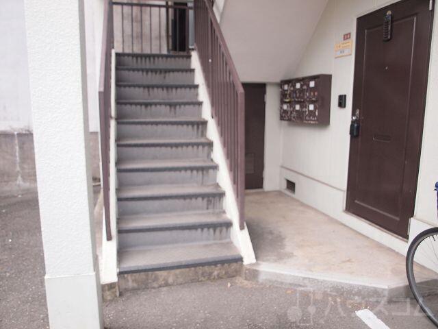 3/7 エントランス