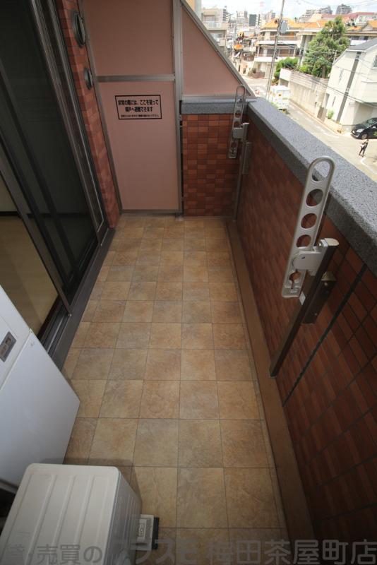 22/30 バルコニー