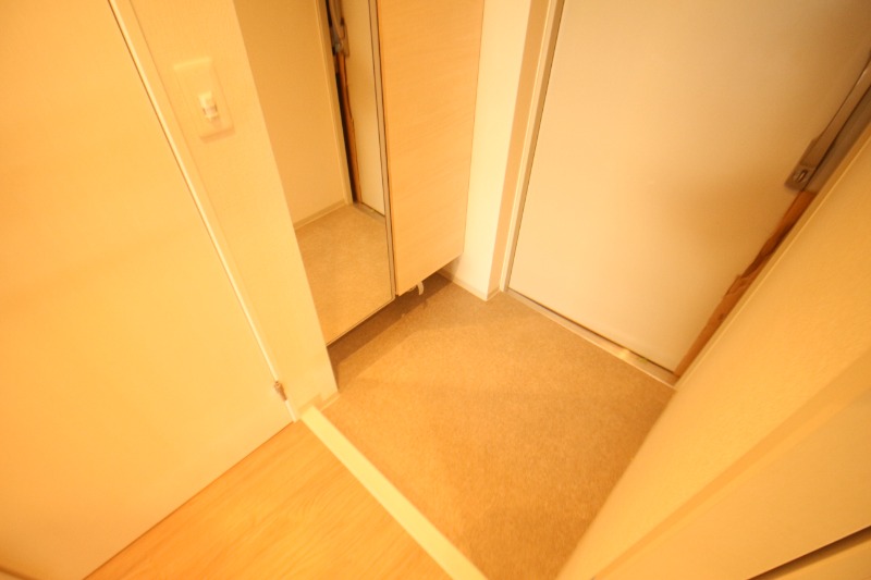 8/30 玄関