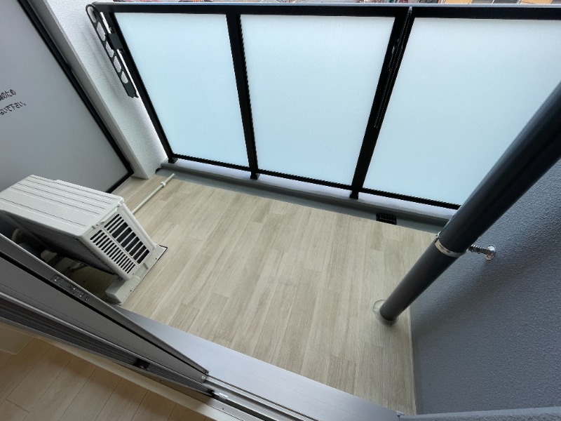 16/25 バルコニー