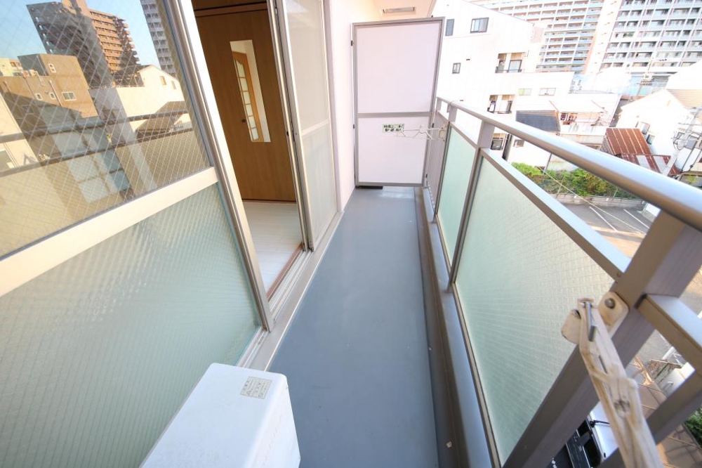 17/30 バルコニー