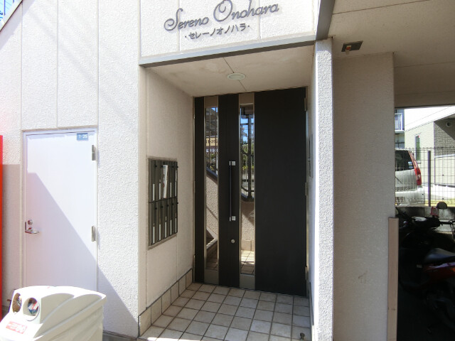 3/7 エントランス