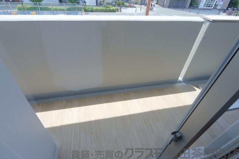 26/30 バルコニー