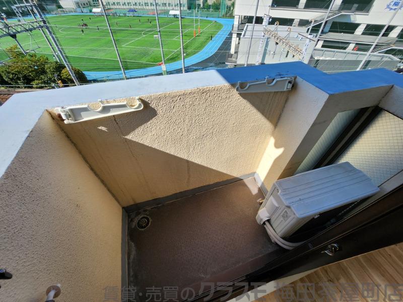 23/30 バルコニー